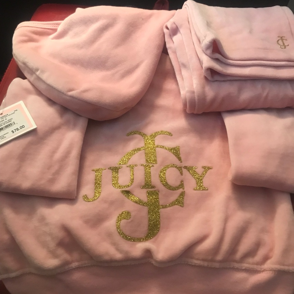 Juicy couture young girls pink velour sweatsuit